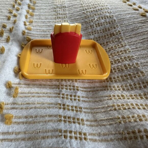 Lil McDonalds Happy Meal Toys 2025 Mini Kids Fry #1 Fresh from the Golden Arches - Picture 2 of 3